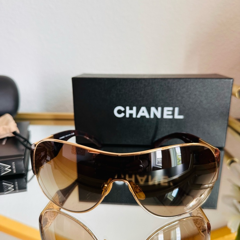 Chanel Brown Sunglasses
